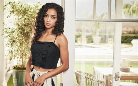 Samantha Logan on Her All American TV Dad Taye Diggs and the 13 Reasons ...