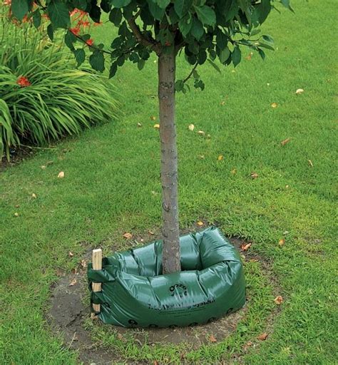 Tree Drip Irrigation System - Lee Valley Tools