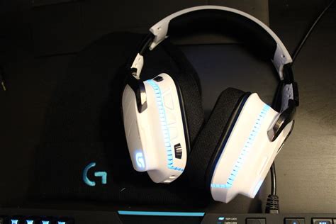 Logitech G Pro Vs G933: Comparison and Difference Between Them