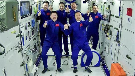 Six taikonauts gather in historic meeting at China Space Station - CGTN