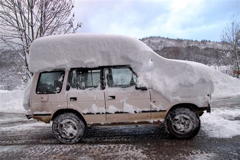 Roof of the Car Covered with Snow Stock Image - Image of frost, freeze ...