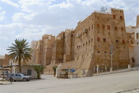 Exterior Of The Mud Brick Tower Houses Of Shibam Town In Shibam, Yemen. Editorial Stock Image ...