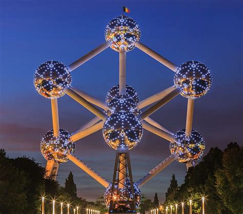 Discover the Magnificent Atomium in Brussels