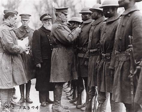 Photos: A look back at the courageous Harlem Hellfighters of WWI - ABC News