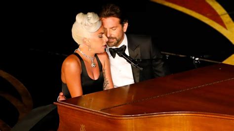 Lady Gaga and Bradley Cooper perform 'Shallow' at 2019 Oscars, Gaga.. - 6abc Philadelphia