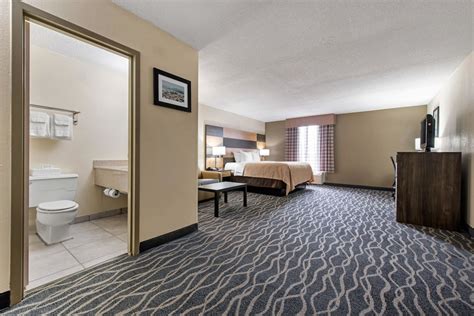 Quality Inn & Suites Lafayette I-65 Lafayette, Indiana, US - Reservations.com