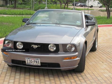 2006 Ford Mustang Gt Premium Convertible 4. 6l / V8, 5 - Speed Automatic