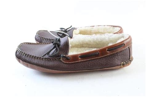 LL Bean Mens Bison Slippers, Size 10D | Property Room