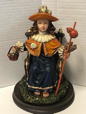 Sto Nino Statue - Santo Nino High Res Stock Images Shutterstock ...