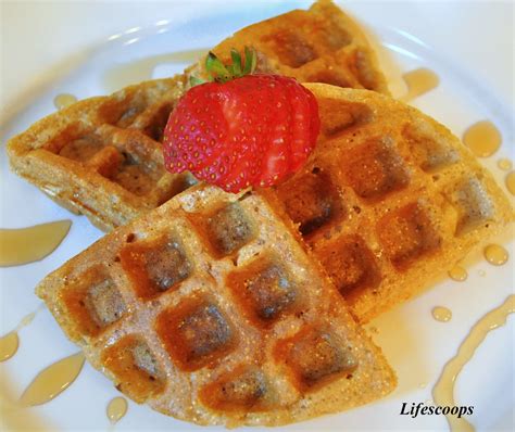 Life Scoops: Cinnamon Wheat N Oat Waffles