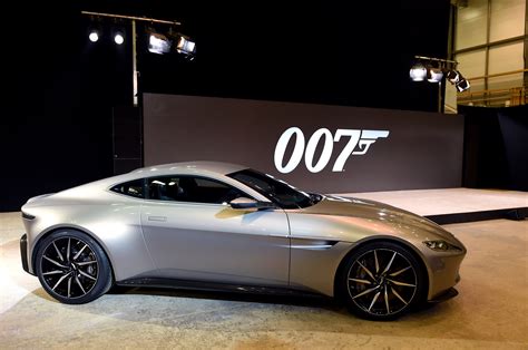 Live shots of the Aston Martin DB10 from ",,Spectre",,