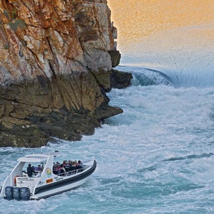 Horizontal Falls Seaplane Adventures - Broome Visitor Centre