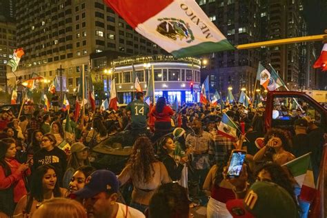 Loop reopens after night of Mexican Independence Day celebrations - Chicago Sun-Times