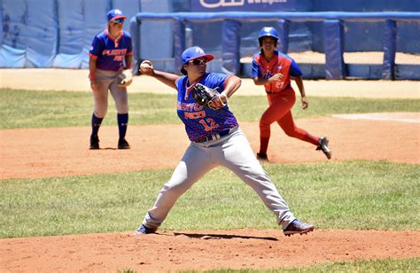 Equipo de béisbol femenino completa la barrida de Cuba - Primera Hora