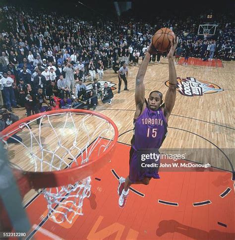 68 Vince Carter 2000 Dunk Contest Stock Photos, High-Res Pictures, and ...