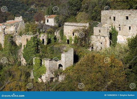 Ruins of the Ancient Village Stock Photo - Image of house, countryside: 16965824