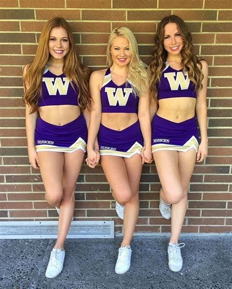 Washington Huskies : r/cheerleaders