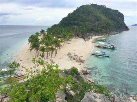 Your Complete Travel Guide to Islas De Gigantes! - Travelosyo