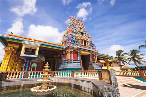 Sri Siva Subramaniya Temple - The Lost Passport