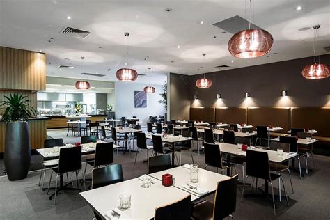 OAKS MELBOURNE ON MARKET HOTEL (AU$73): 2021 Prices & Reviews - Photos ...