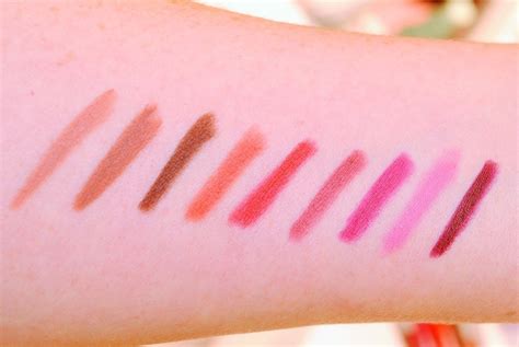 Clinique Quickliner for Lips Intense Swatches - Really Ree