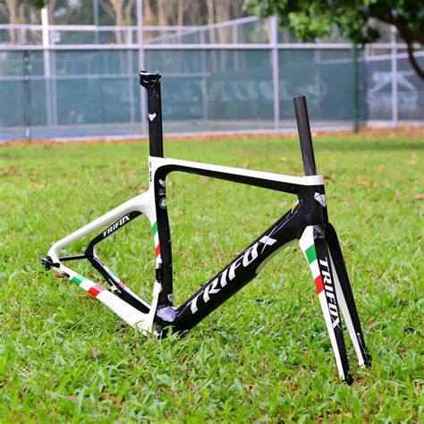 Aliexpress.com : Buy Carbon Road Frame Di2&Mechanical Carbon Frame ...