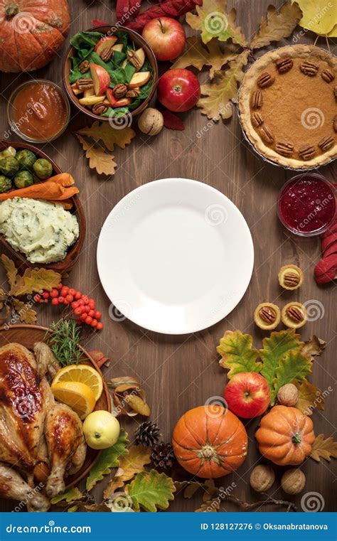 Thanksgiving Dinner Background Stock Photo - Image of harvest ...