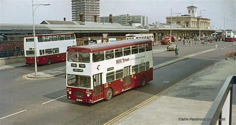 A pleasant view of Station Hill, Reading, 1977 | A balcony s… | Flickr