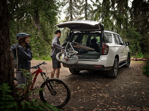 Check Chevy Tahoe Cargo Space in Hastings – Valley Chevrolet of ...