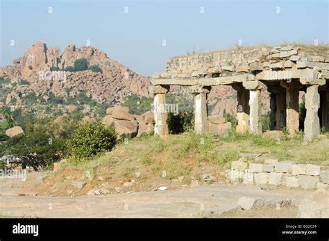 Ancient ruins of Vijayanagara Empire in Hampi, Karnataka, India Stock ...