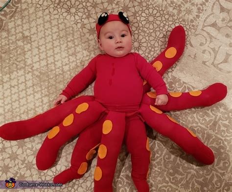 Baby Octopus Costume | Unique DIY Costumes - Photo 2/4