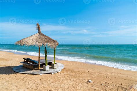 beach chair and umbrella with sea beach background 12516044 Stock Photo ...