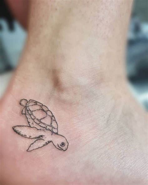 Simple Sea Turtle Tattoo