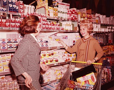 These Vintage Photos Show The History Of The Supermarket | Page 2 of 2 | DoYouRemember?