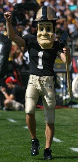 Purdue Pete is a mascot for the Purdue University Boilermakers. The official mascot is the ...