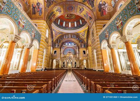 Interior View of the Cathedral Basilica of Saint Louis Editorial Image ...