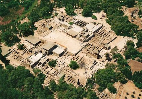 Aerial view of palace at Knossos, Crete (ca. 1700-1400) | Crete, Aerial ...