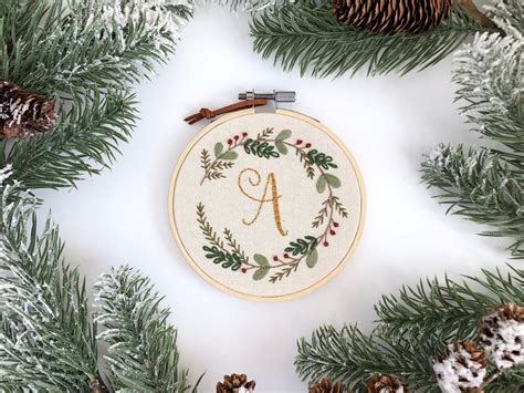 Christmas wreath embroidery pattern beginner embroidery pdf | Etsy