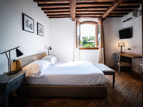 Rooms and suites in San Gimignano | Agriturismo Mormoraia, Val d'Elsa ...