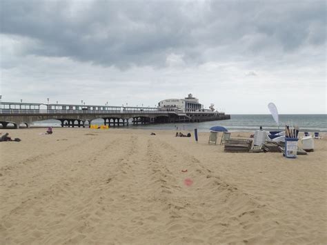 Bournemouth West Beach - Bournemouth Pier | The beach to the… | Flickr