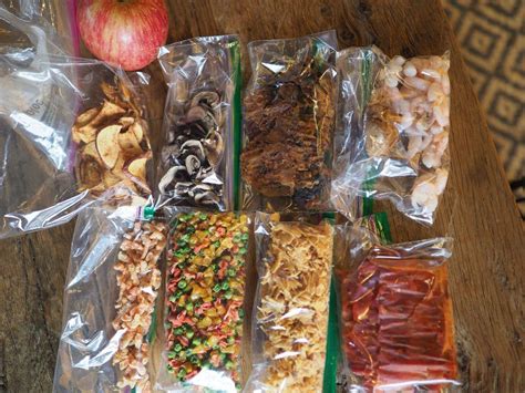 How to Dehydrate Food for Camping & Backpacking | REI Co-op Journal | Dehydrated food, Food ...