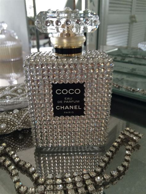 Channel, crystal bottle. Got this today. Love it💋 | Chanel decor ...