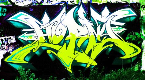 On a Sugar High: Cool Graffiti Art