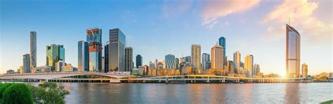 Brisbane city skyline 1309594 Stock Photo at Vecteezy