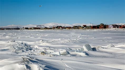 Luxury cruise ship leaves Alaska toward Northern Sea Route – Eye on the Arctic