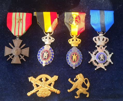 Belgium - Army/Infantry - Lot Medals and badges - Catawiki