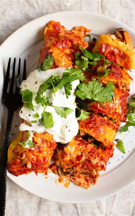 Healthy Chicken Enchiladas - iFoodReal.com