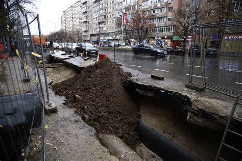 B365 - Iată craterul de pe Bulevardul Iuliu Maniu din București, unde ...