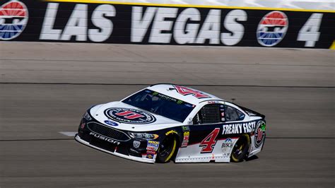 What time does the 2018 NASCAR Cup playoff race at Las Vegas start