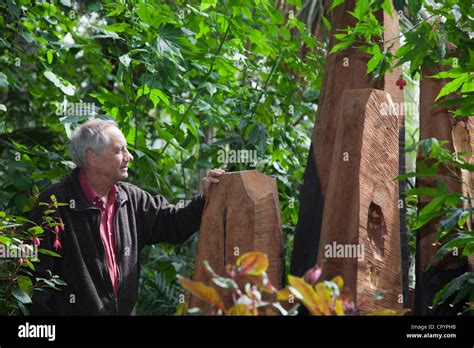 David nash sculptures hi-res stock photography and images - Alamy